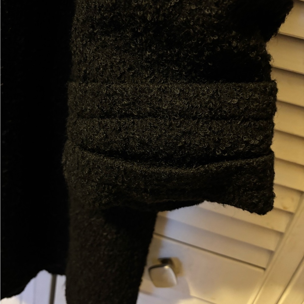 Vintage Black Jacket - Picture 8 of 9